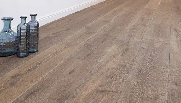 Taormina hardwood board